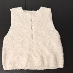 Soft Cream Sleeveless Crew Sweater Vest
